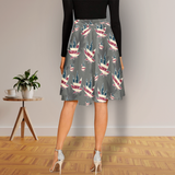 Subtle sophistication and monochromatic fashion in this skirt.